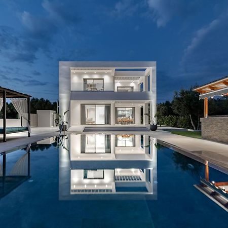 Antonia Villa - Luxurious Serenity With Private Pool, By Zantewize Kalipádo Kültér fotó