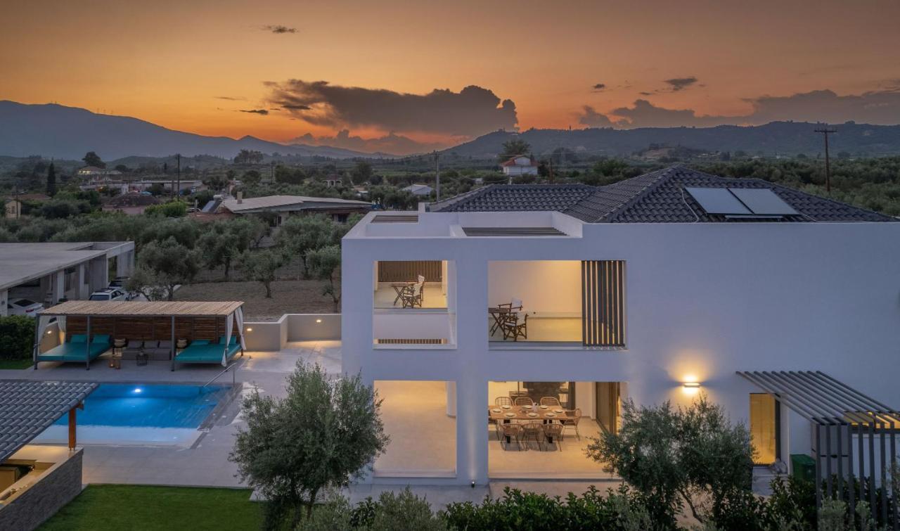 Antonia Villa - Luxurious Serenity With Private Pool, By Zantewize Kalipádo Kültér fotó