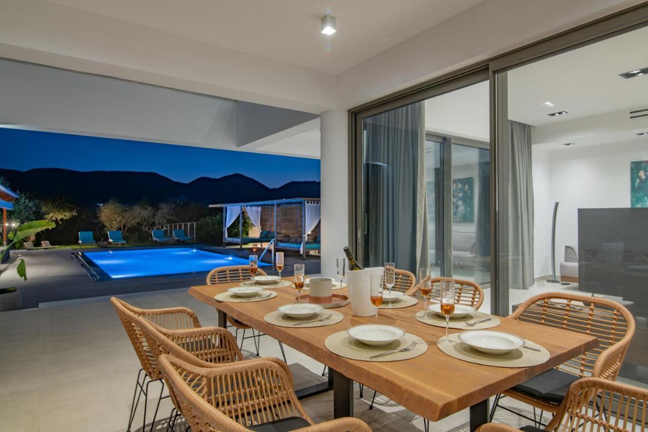 Antonia Villa - Luxurious Serenity With Private Pool, By Zantewize Kalipádo Kültér fotó